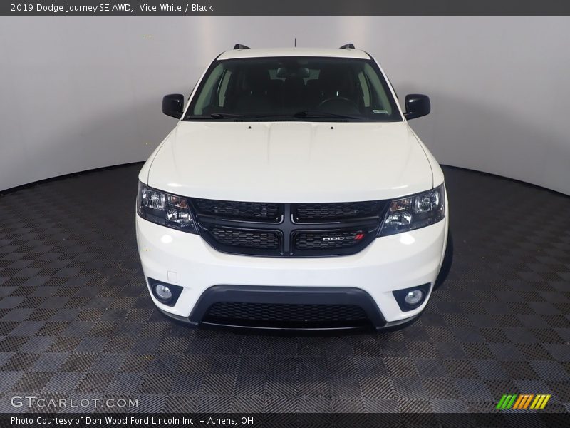 Vice White / Black 2019 Dodge Journey SE AWD