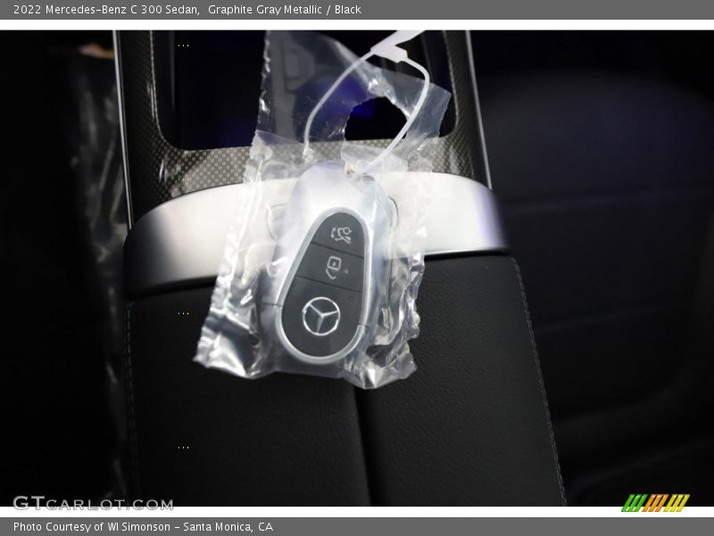 Graphite Gray Metallic / Black 2022 Mercedes-Benz C 300 Sedan