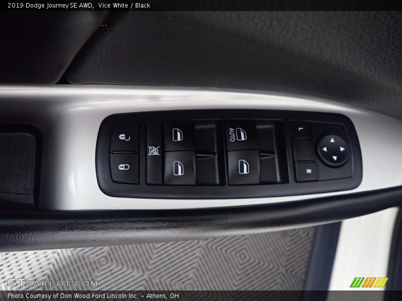 Vice White / Black 2019 Dodge Journey SE AWD