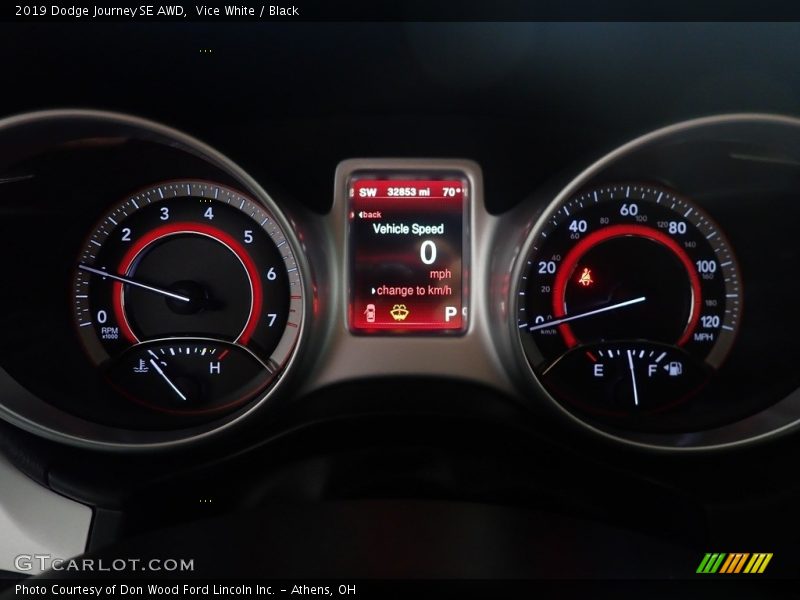 Vice White / Black 2019 Dodge Journey SE AWD