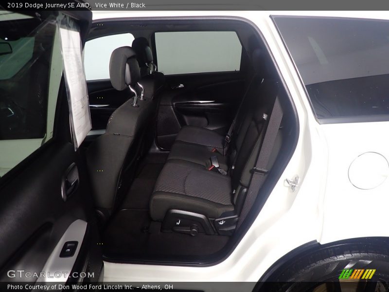 Vice White / Black 2019 Dodge Journey SE AWD