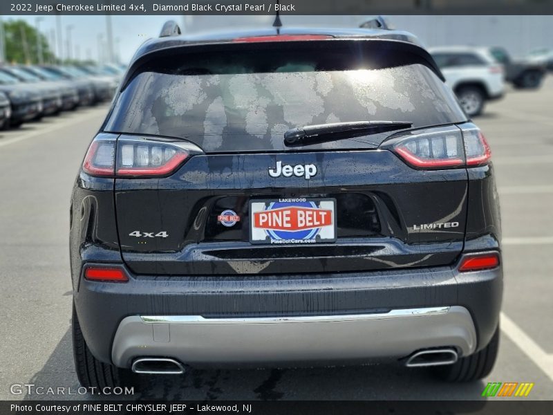 Diamond Black Crystal Pearl / Black 2022 Jeep Cherokee Limited 4x4