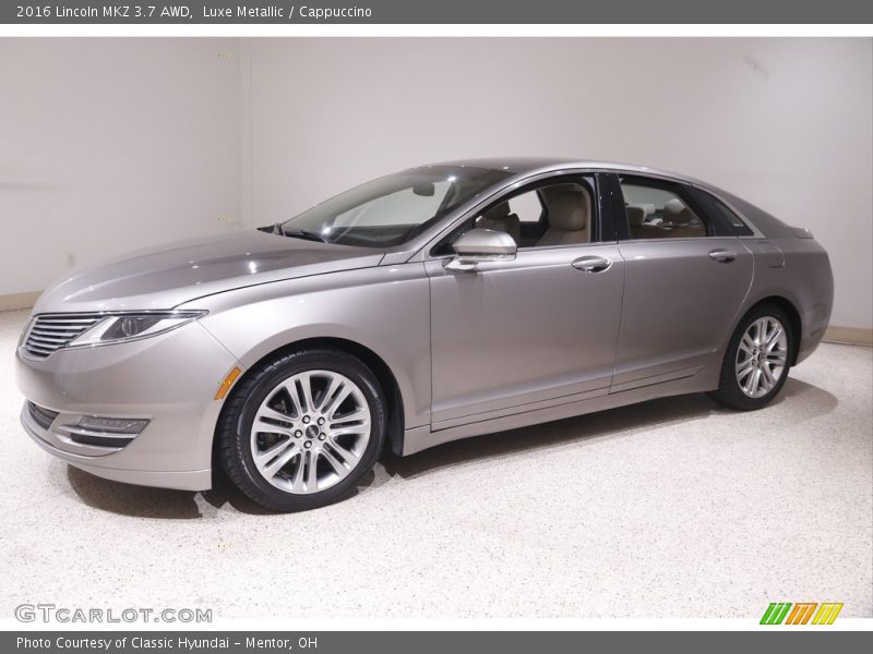 Front 3/4 View of 2016 MKZ 3.7 AWD