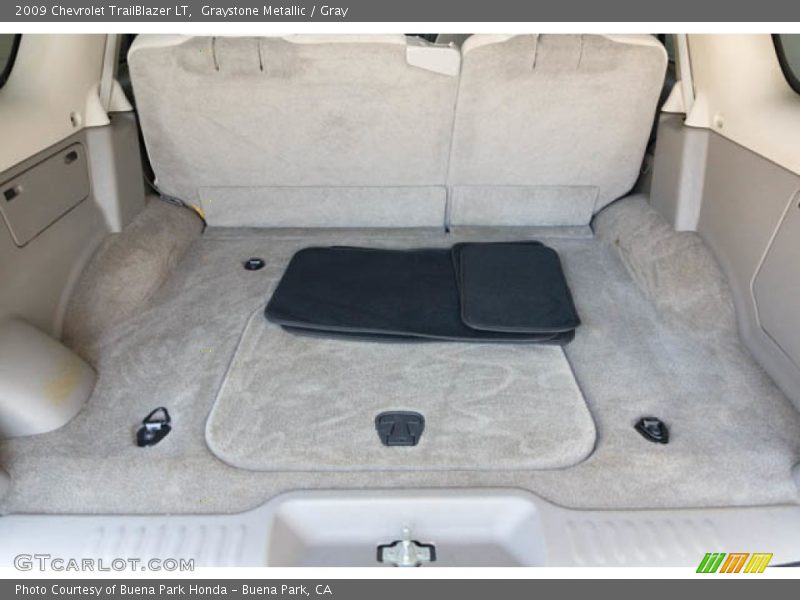 Graystone Metallic / Gray 2009 Chevrolet TrailBlazer LT
