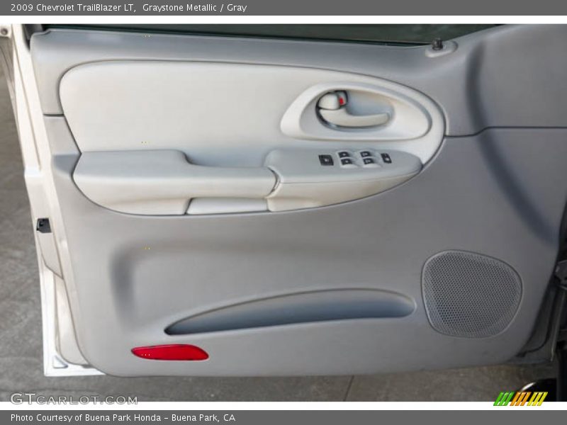Graystone Metallic / Gray 2009 Chevrolet TrailBlazer LT