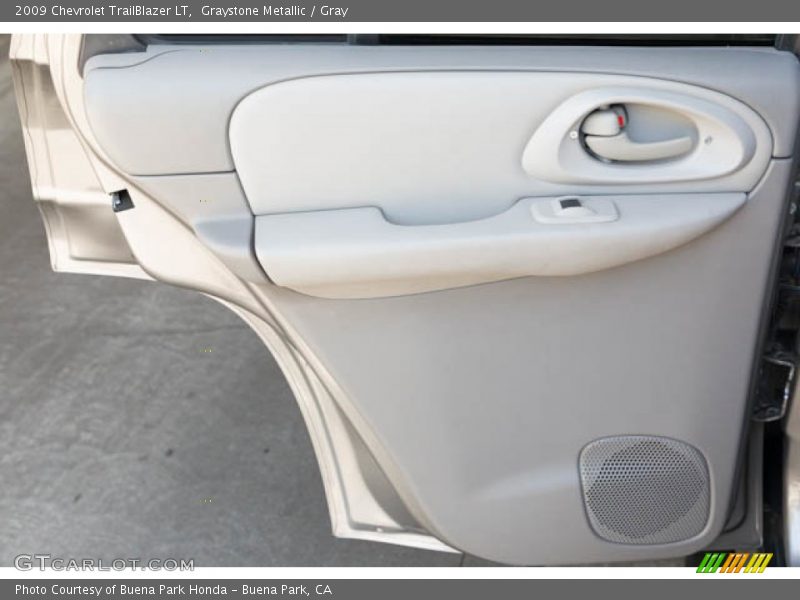 Graystone Metallic / Gray 2009 Chevrolet TrailBlazer LT