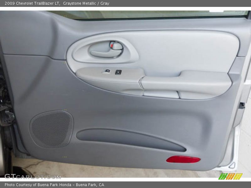 Graystone Metallic / Gray 2009 Chevrolet TrailBlazer LT