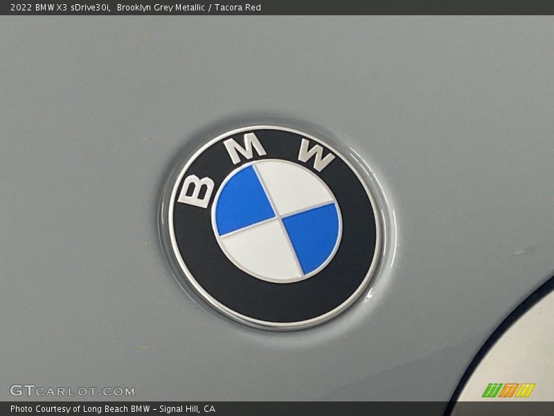 Brooklyn Grey Metallic / Tacora Red 2022 BMW X3 sDrive30i