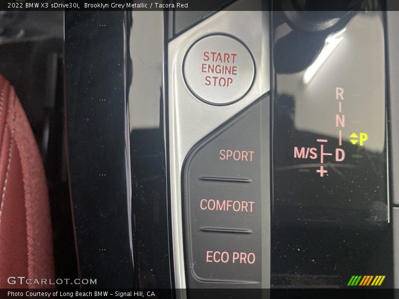 Brooklyn Grey Metallic / Tacora Red 2022 BMW X3 sDrive30i