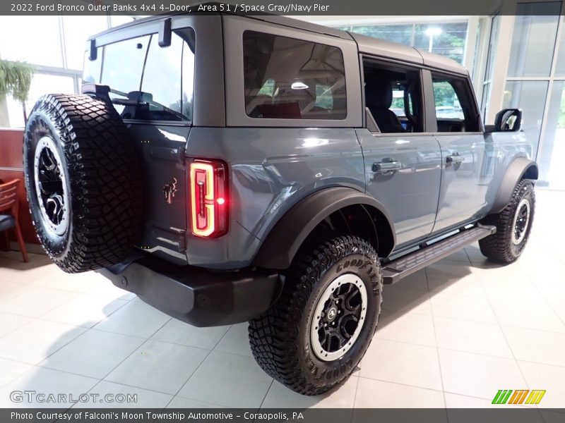 Area 51 / Space Gray/Navy Pier 2022 Ford Bronco Outer Banks 4x4 4-Door