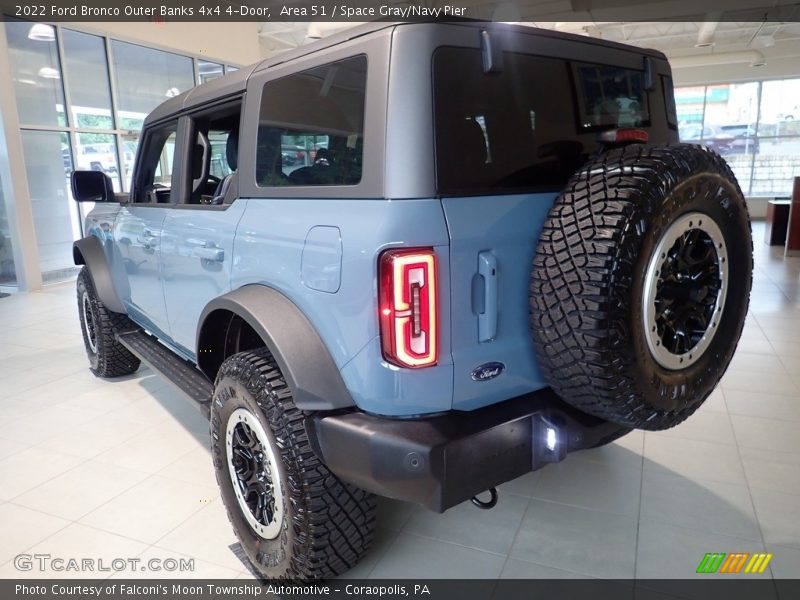 Area 51 / Space Gray/Navy Pier 2022 Ford Bronco Outer Banks 4x4 4-Door