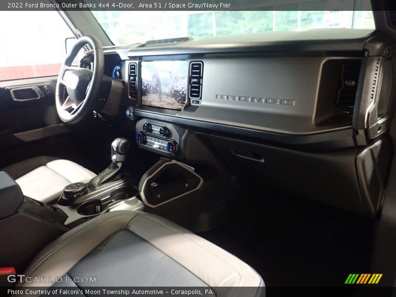 Area 51 / Space Gray/Navy Pier 2022 Ford Bronco Outer Banks 4x4 4-Door