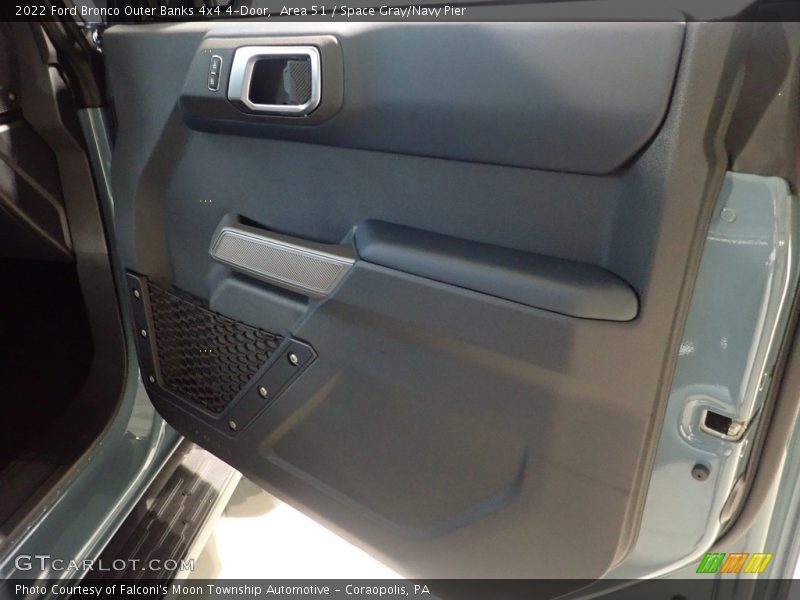 Area 51 / Space Gray/Navy Pier 2022 Ford Bronco Outer Banks 4x4 4-Door