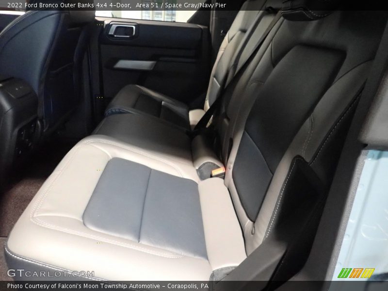 Area 51 / Space Gray/Navy Pier 2022 Ford Bronco Outer Banks 4x4 4-Door
