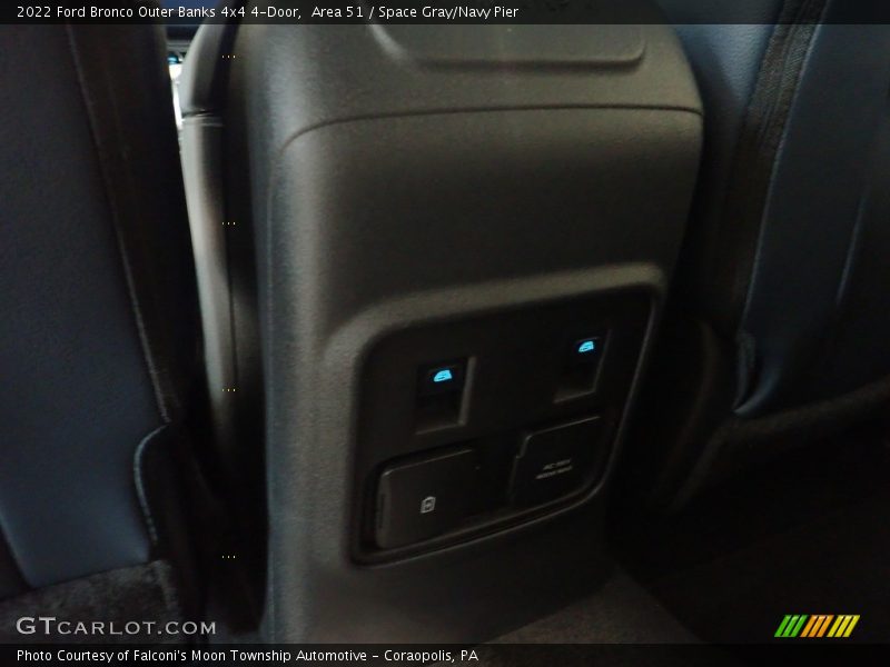 Area 51 / Space Gray/Navy Pier 2022 Ford Bronco Outer Banks 4x4 4-Door