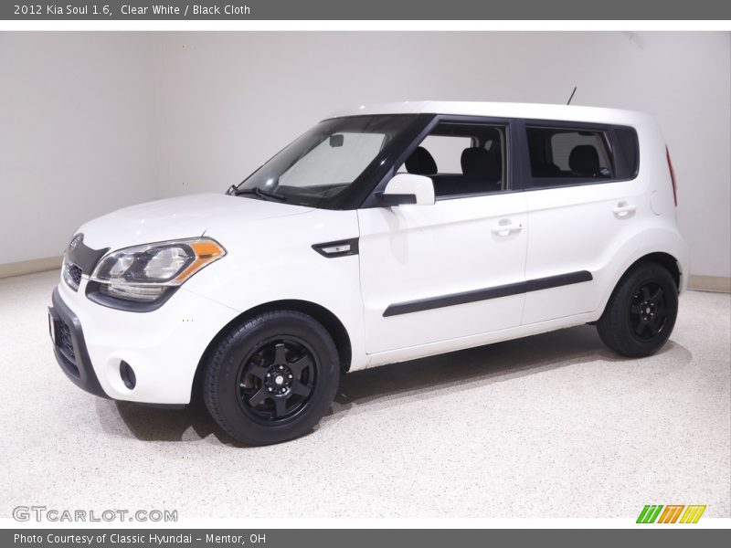 Clear White / Black Cloth 2012 Kia Soul 1.6