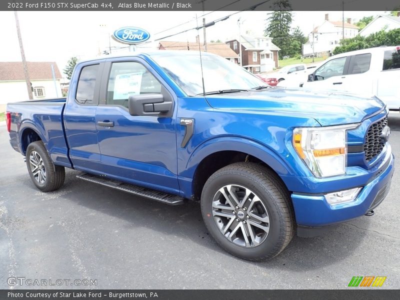 Front 3/4 View of 2022 F150 STX SuperCab 4x4