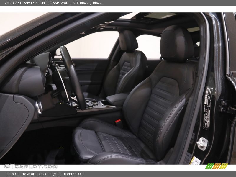 Alfa Black / Black 2020 Alfa Romeo Giulia TI Sport AWD