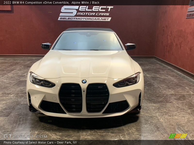 Alpine White / Black 2022 BMW M4 Competition xDrive Convertible