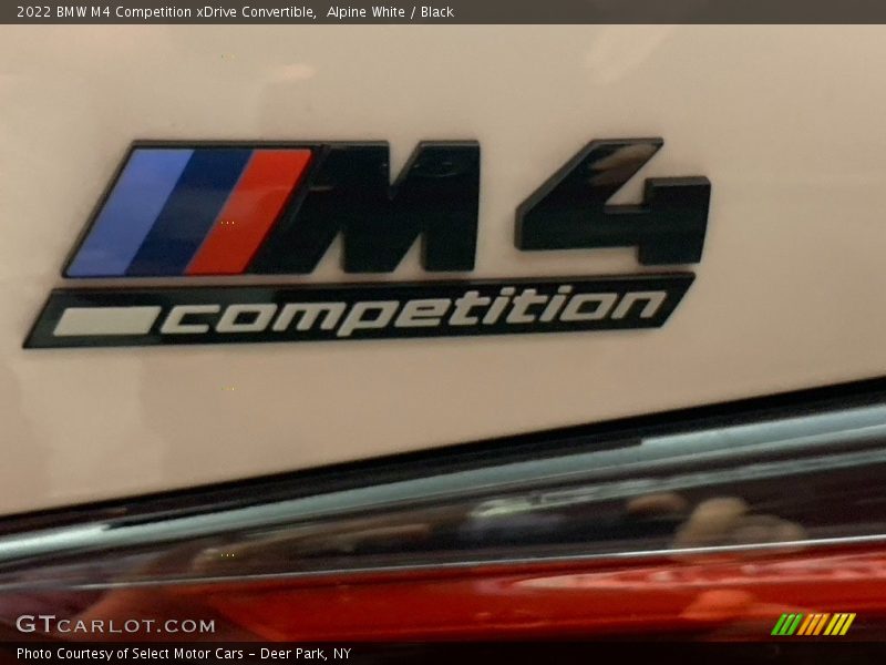  2022 M4 Competition xDrive Convertible Logo