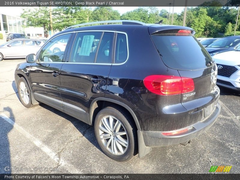 Deep Black Pearl / Charcoal 2016 Volkswagen Tiguan SE 4MOTION