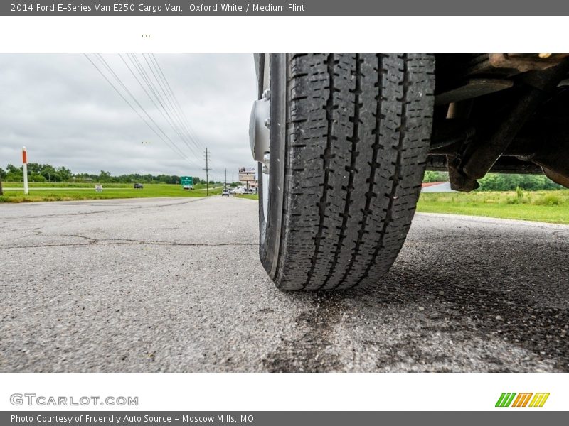 Oxford White / Medium Flint 2014 Ford E-Series Van E250 Cargo Van