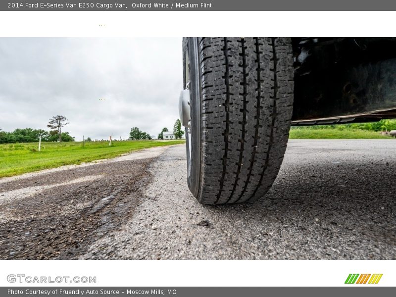 Oxford White / Medium Flint 2014 Ford E-Series Van E250 Cargo Van