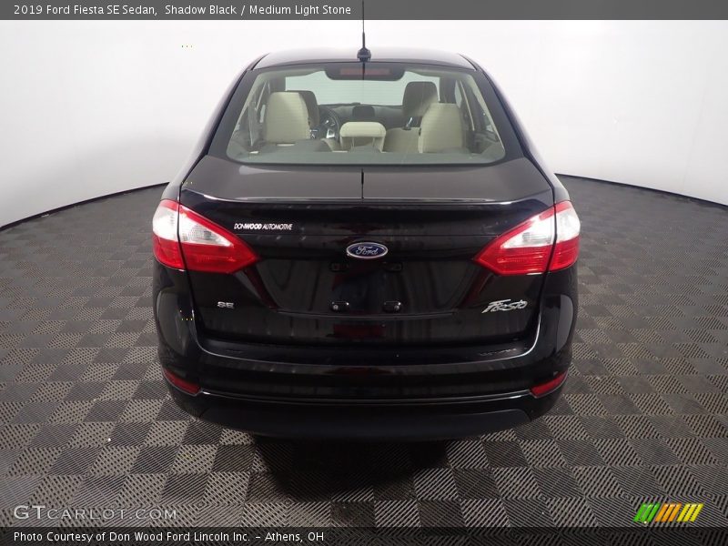 Shadow Black / Medium Light Stone 2019 Ford Fiesta SE Sedan