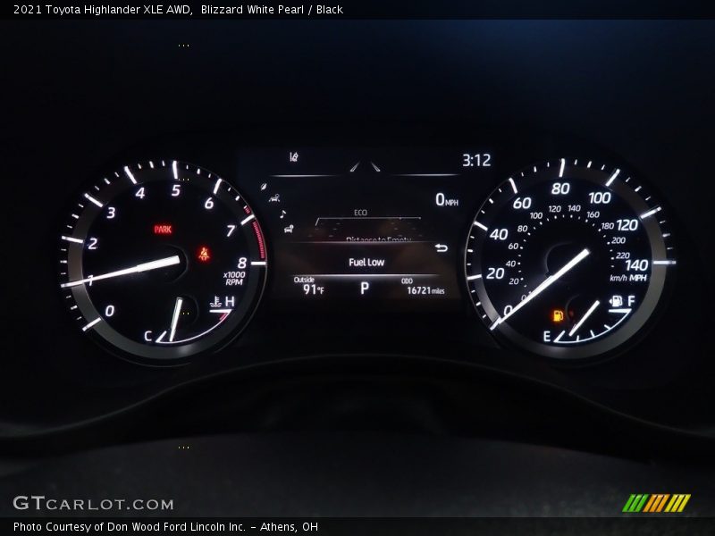 Blizzard White Pearl / Black 2021 Toyota Highlander XLE AWD