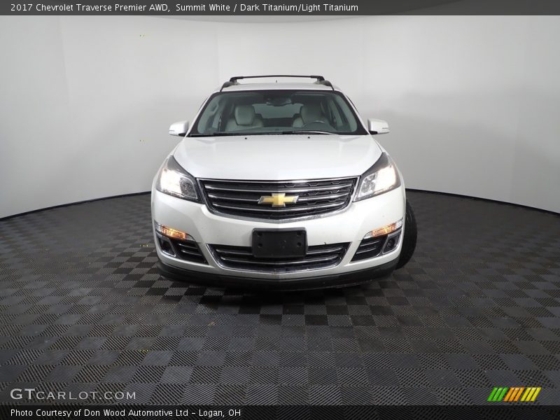 Summit White / Dark Titanium/Light Titanium 2017 Chevrolet Traverse Premier AWD