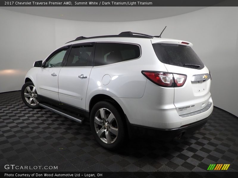 Summit White / Dark Titanium/Light Titanium 2017 Chevrolet Traverse Premier AWD