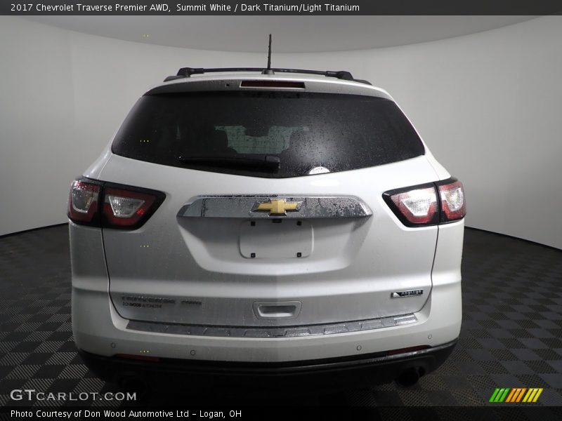 Summit White / Dark Titanium/Light Titanium 2017 Chevrolet Traverse Premier AWD