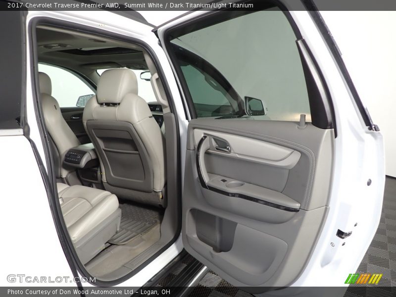Summit White / Dark Titanium/Light Titanium 2017 Chevrolet Traverse Premier AWD