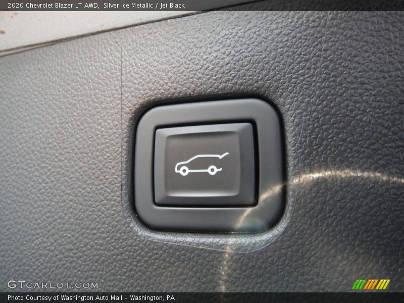 Silver Ice Metallic / Jet Black 2020 Chevrolet Blazer LT AWD