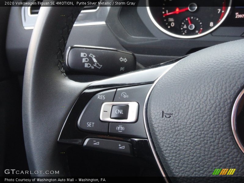 Pyrite Silver Metallic / Storm Gray 2020 Volkswagen Tiguan SE 4MOTION