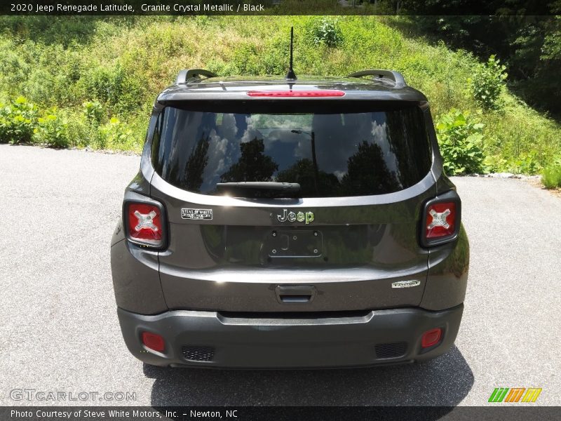 Granite Crystal Metallic / Black 2020 Jeep Renegade Latitude