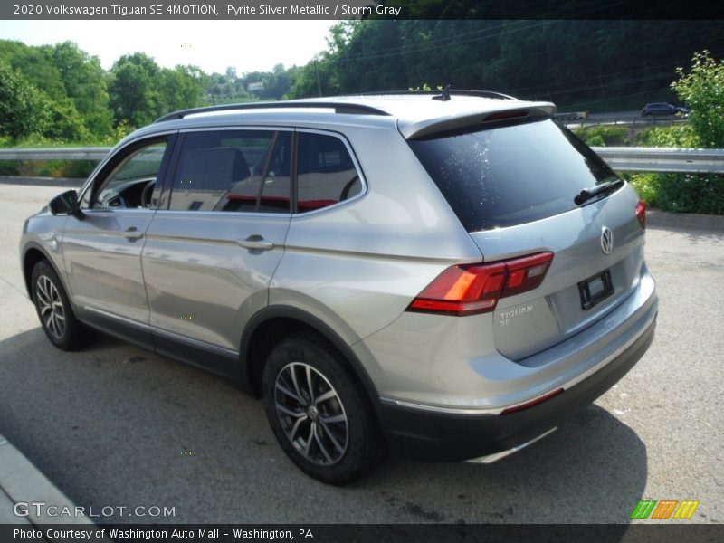 Pyrite Silver Metallic / Storm Gray 2020 Volkswagen Tiguan SE 4MOTION
