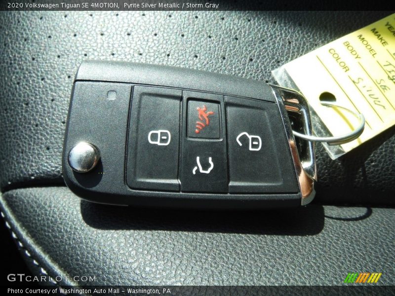 Pyrite Silver Metallic / Storm Gray 2020 Volkswagen Tiguan SE 4MOTION