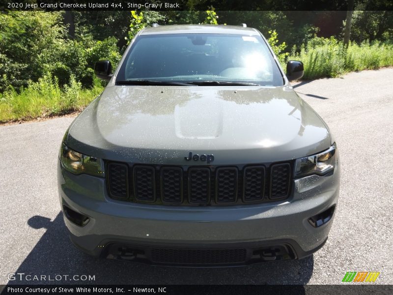 Sting-Gray / Black 2020 Jeep Grand Cherokee Upland 4x4