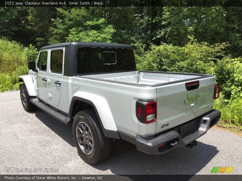 Silver Zynith / Black 2022 Jeep Gladiator Overland 4x4