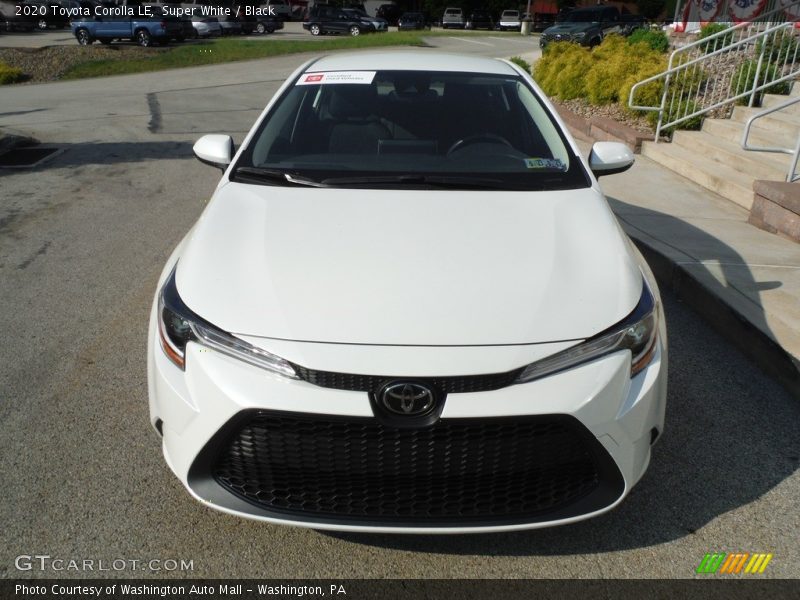 Super White / Black 2020 Toyota Corolla LE