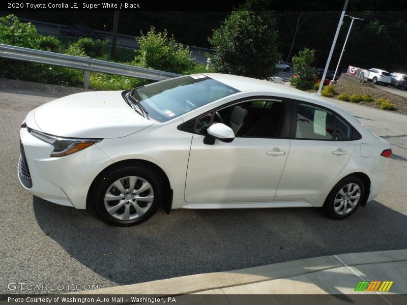 Super White / Black 2020 Toyota Corolla LE