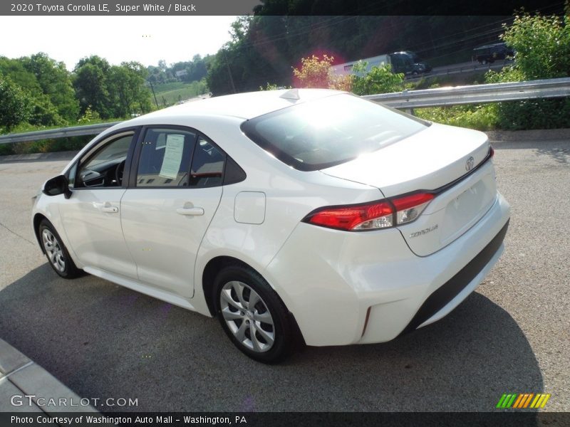 Super White / Black 2020 Toyota Corolla LE