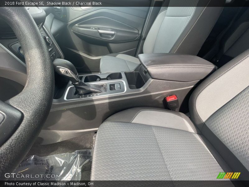 Shadow Black / Charcoal Black 2018 Ford Escape SE