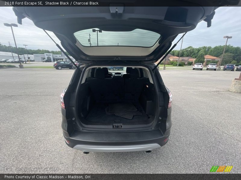 Shadow Black / Charcoal Black 2018 Ford Escape SE