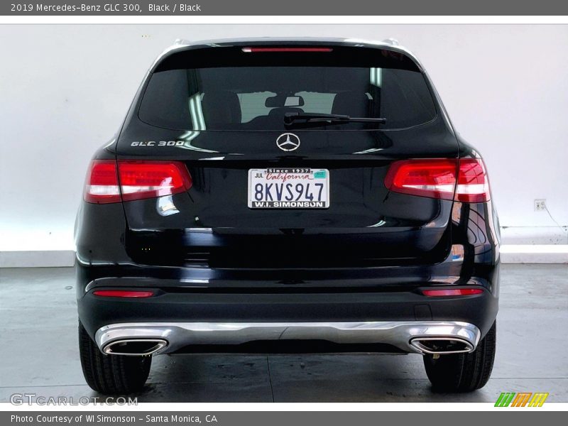 Black / Black 2019 Mercedes-Benz GLC 300