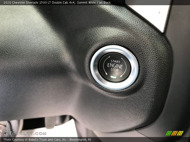 Summit White / Jet Black 2020 Chevrolet Silverado 1500 LT Double Cab 4x4