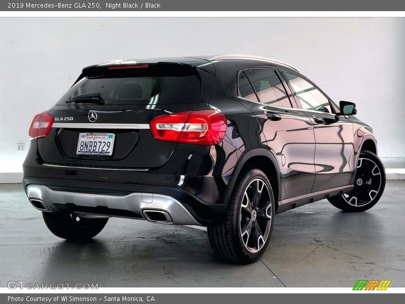 Night Black / Black 2019 Mercedes-Benz GLA 250