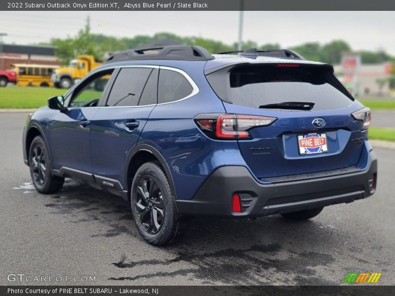 Abyss Blue Pearl / Slate Black 2022 Subaru Outback Onyx Edition XT