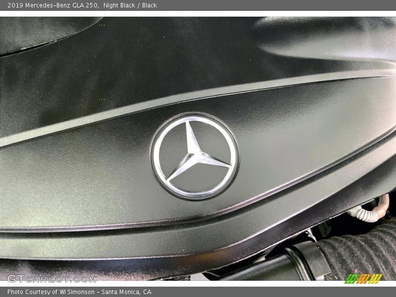 Night Black / Black 2019 Mercedes-Benz GLA 250